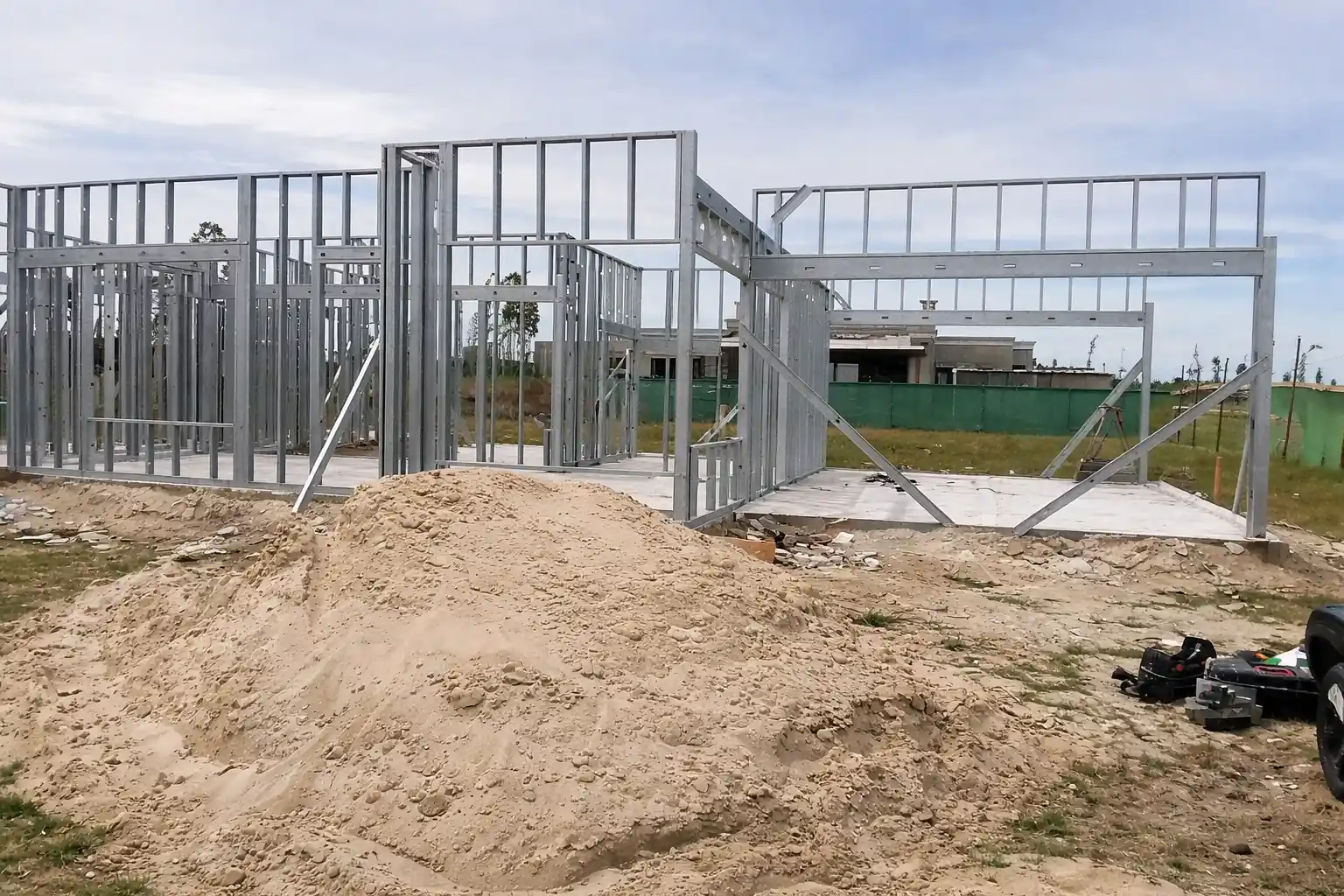 Casa moderna Steel Frame en Funes - Imagen 1