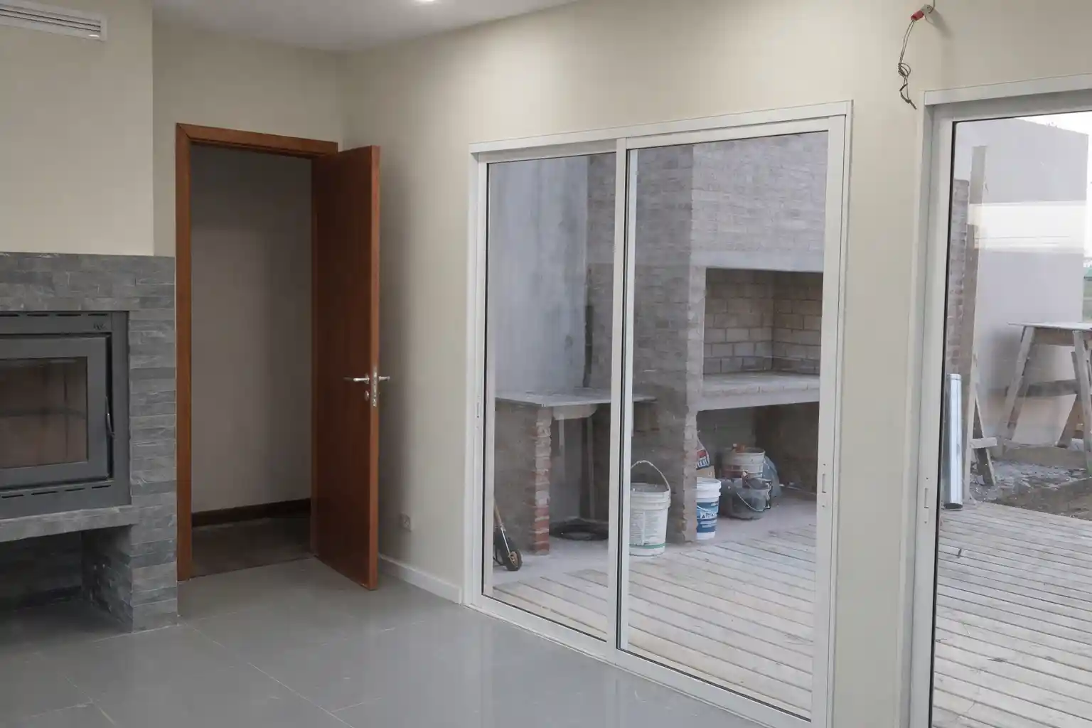Casa moderna Steel Frame en Funes - Imagen 4
